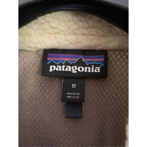 Patagonia Classic Retro-X Natural Purple Deep Pile Jacket Women's size Medium - Picture 3 of 7